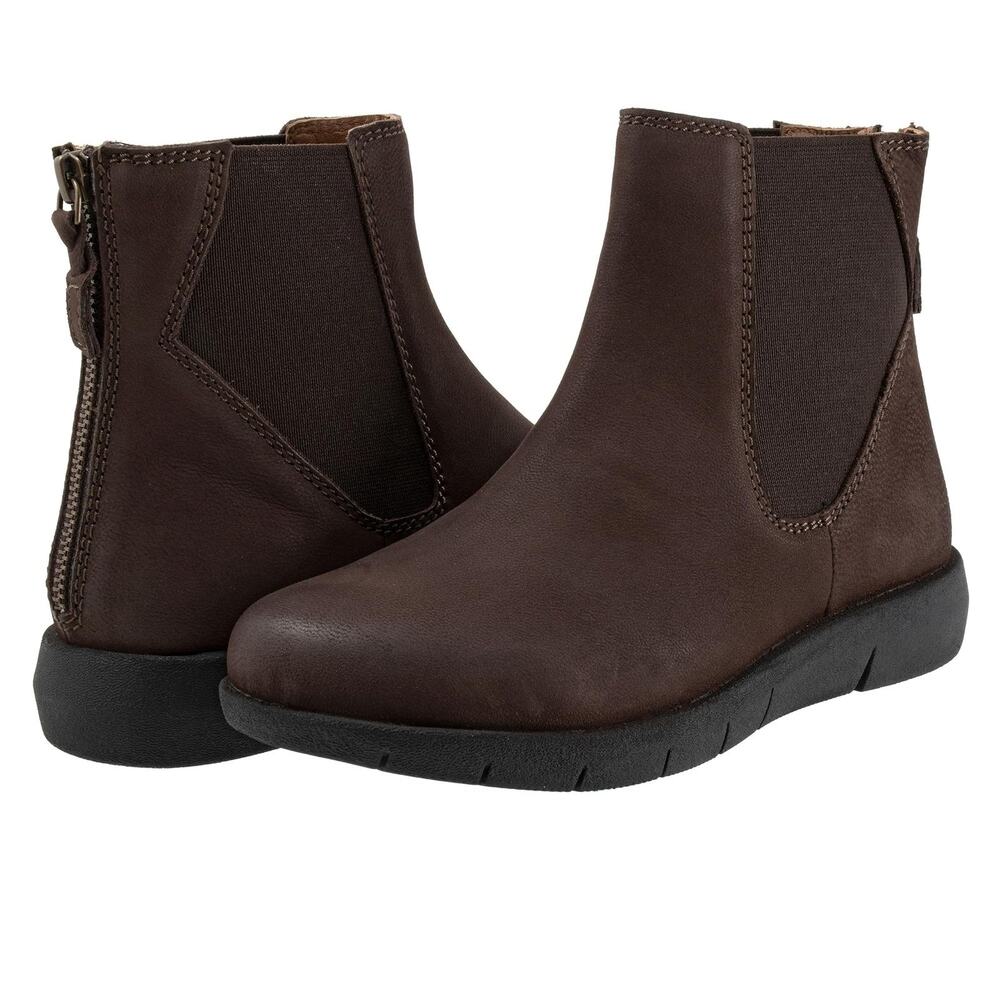SOFTWALK WOMENS ALBANY DARK BROWN 7 M (B)